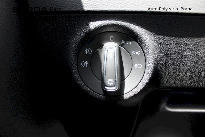 Škoda Karoq (2023) 2.0 TDI 110 kW Style - fotka 10 z 25