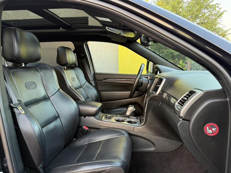 Jeep Grand Cherokee (2019) 3.0CRDi  OVERLAND! GAR. KM!!  - fotka 11 z 25
