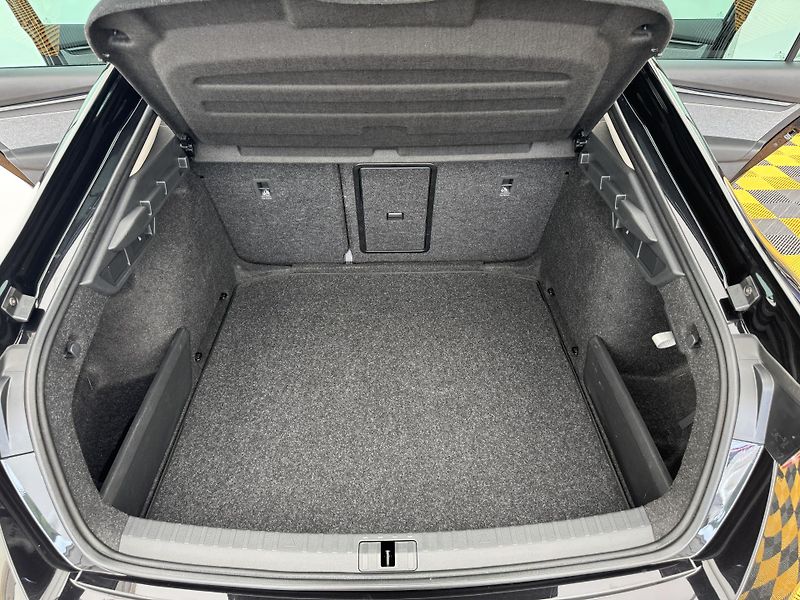 Škoda Octavia 1.5eTsi*110kw*CZ*1-MAJ*DPH* - fotka 14 z 41