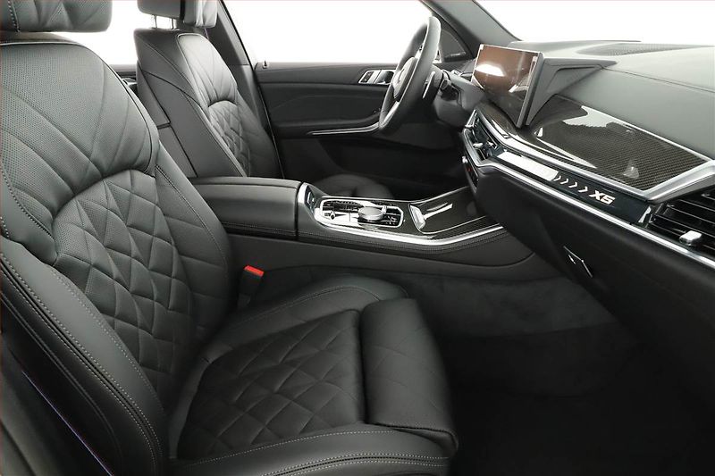 BMW X5 (2025) xDrive30d, M Paket, FullLed - fotka 7 z 31