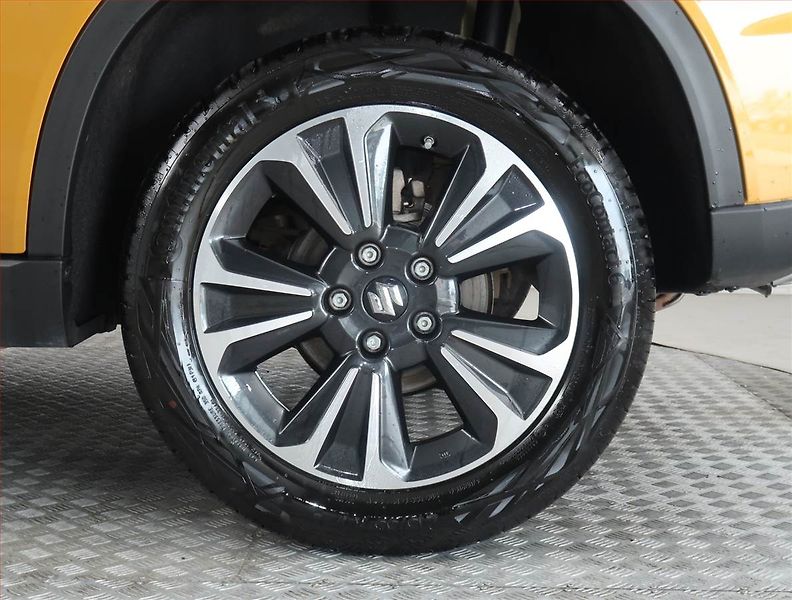 Suzuki Vitara (2024) Elegance 1.4 BoosterJet - fotka 13 z 19