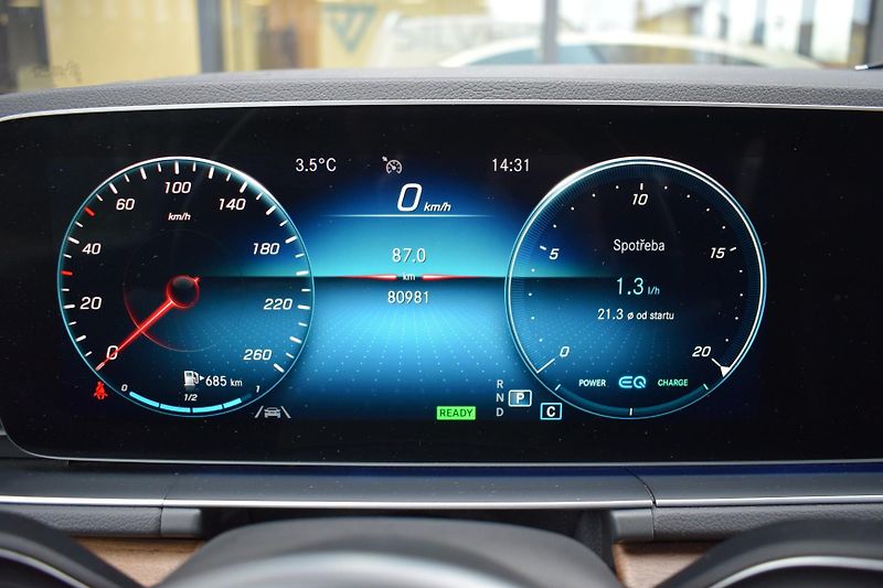 Mercedes-Benz GLE (2020) 450/360kam/Distronic/Pamětsed - fotka 10 z 59