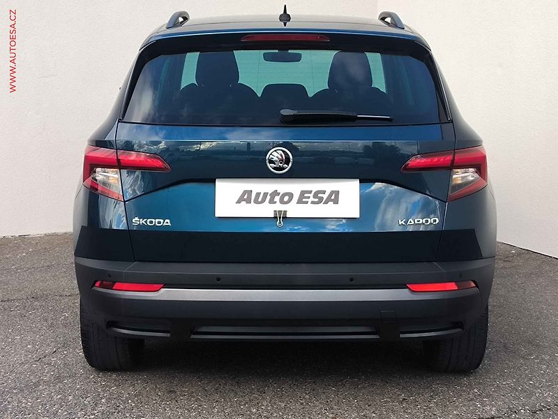 Škoda Karoq (2019) 1.0 TSi, Ambition - fotka 5 z 23
