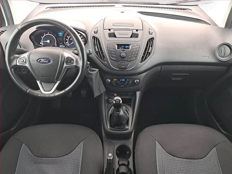 Ford Tourneo Courier (2017) Trend 1.0 EcoBoost, 5Míst, ČR - fotka 8 z 16