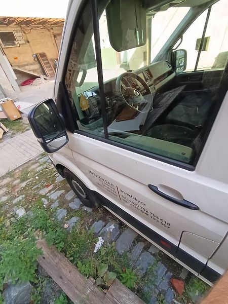 Volkswagen Crafter (2019) Perfektní stav - fotka 9 z 19