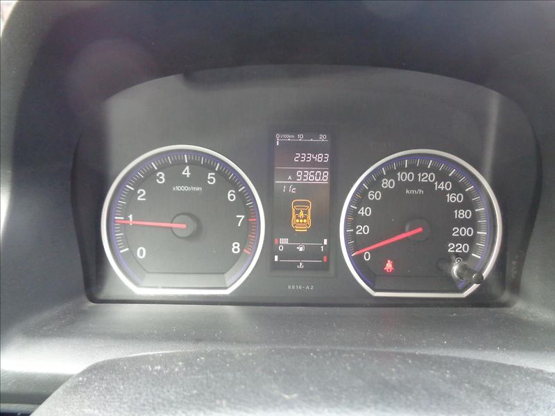 Honda CR-V 2,0 - fotka 17 z 17