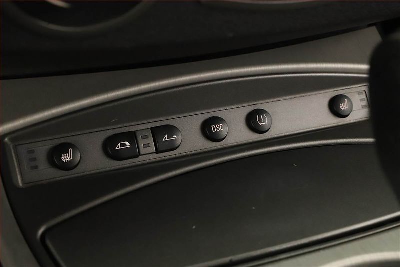 BMW Z4 (2003) 3.0i, Automat, Kůže, Bi-Xenony - fotka 14 z 23