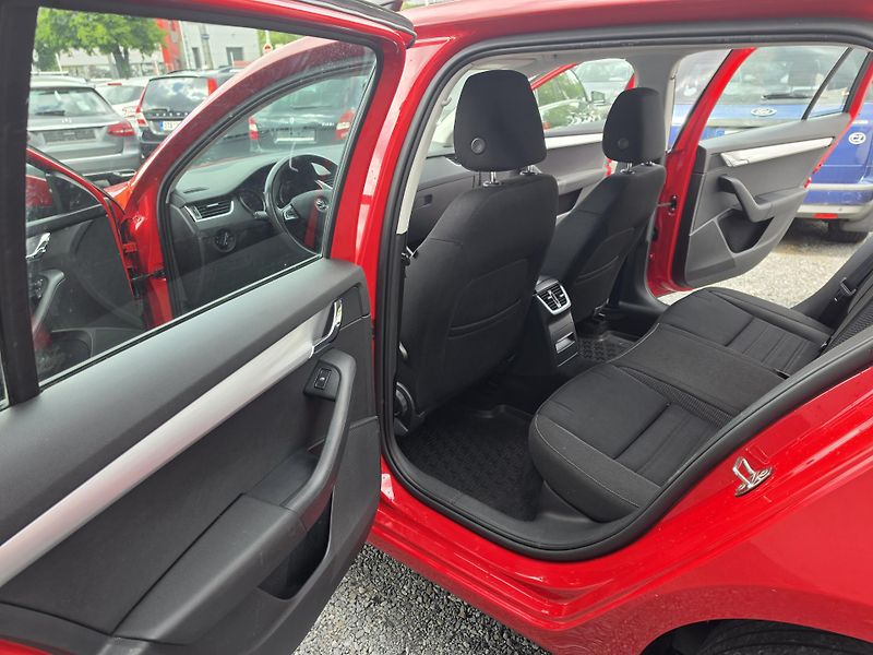 Škoda Octavia III.1.6 TDI tz - fotka 10 z 22