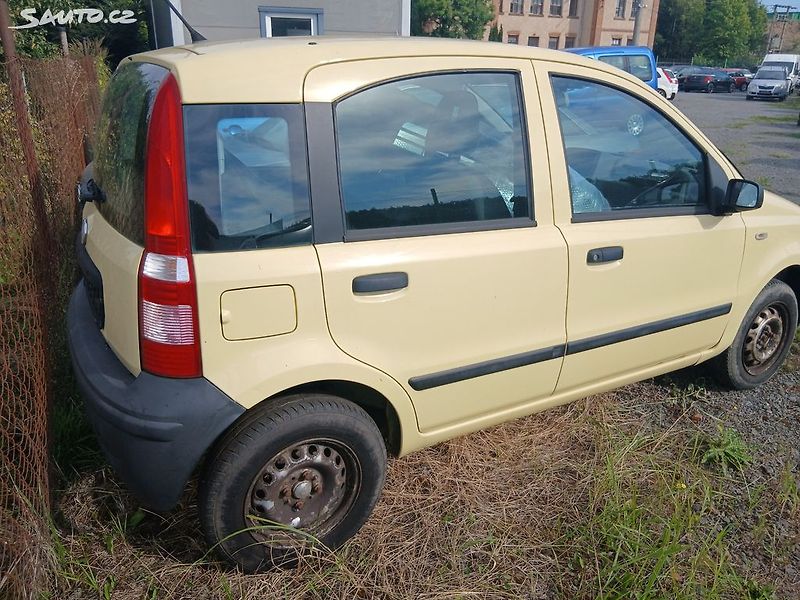 Fiat Panda 1.1i, utržené rameno, pojízdné - fotka 3 z 9