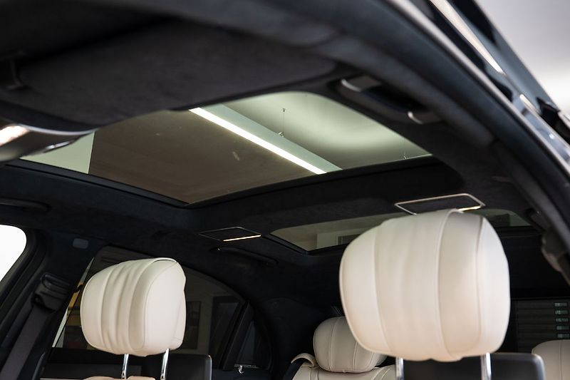 Mercedes-Benz Třídy S d L 4MATIC AMG Line/Burmester/ - fotka 22 z 27