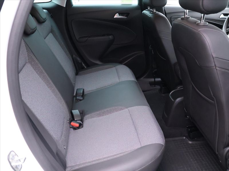 Opel Crossland 1,2 T 81kW CZ Elegance Záruka - fotka 12 z 28