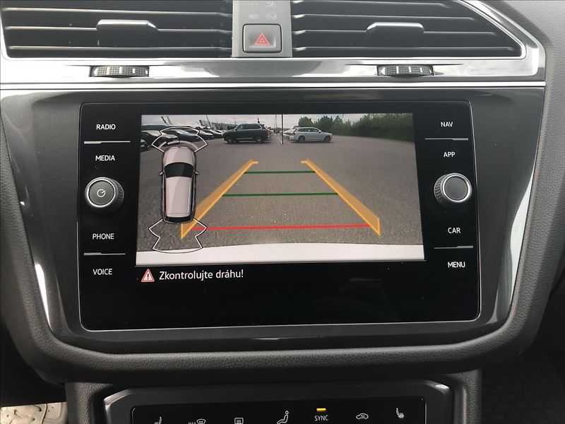 Volkswagen Tiguan Allspace 1,5 TSi 110kW 7DSG LIFE  REZER - fotka 27 z 31