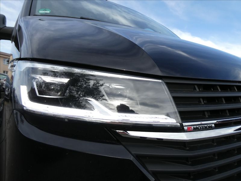 Volkswagen Multivan 2,0 TDi110kW 1.majitel,DSG,4x4 - fotka 5 z 44