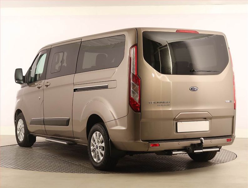 Ford Tourneo Custom (2021) Trend 2.0 EcoBlue mHEV, 1Maj - fotka 4 z 20