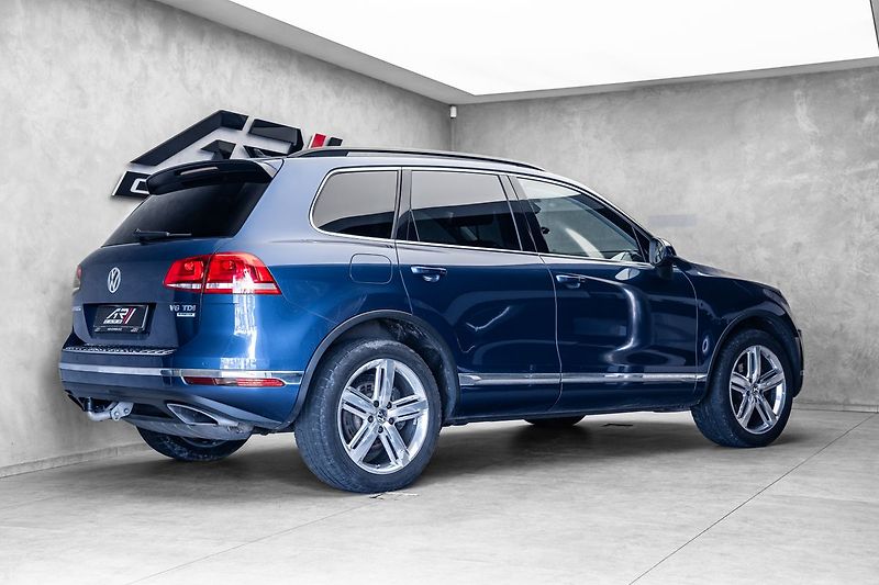 Volkswagen Touareg 3,0TDI Terrain Tech 4M DSG - fotka 8 z 23