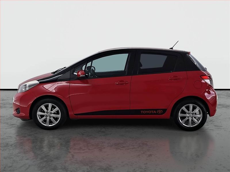 Toyota Yaris (2011) 1.0 VVT-i, Park. senzory - fotka 3 z 15