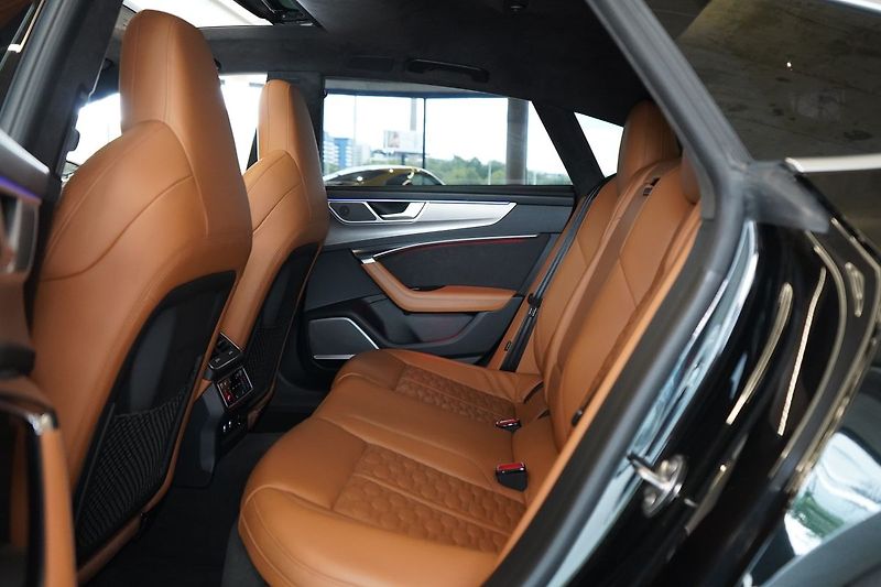 Audi RS 7 Carbon, B&O, Matrix, Ventilace - fotka 46 z 50
