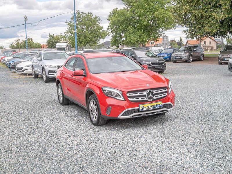 Mercedes-Benz GLA (2017) 200D 100KW LED – PO SERVISU - fotka 3 z 48