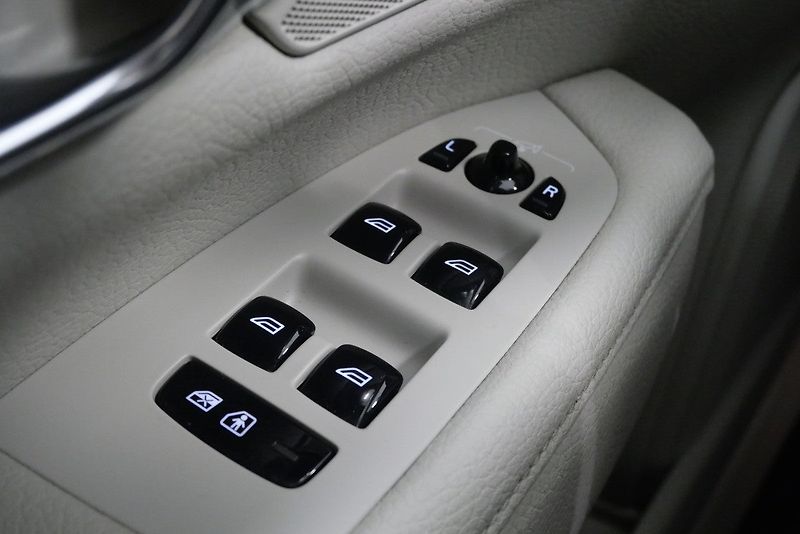 Volvo V90 - fotka 12 z 23