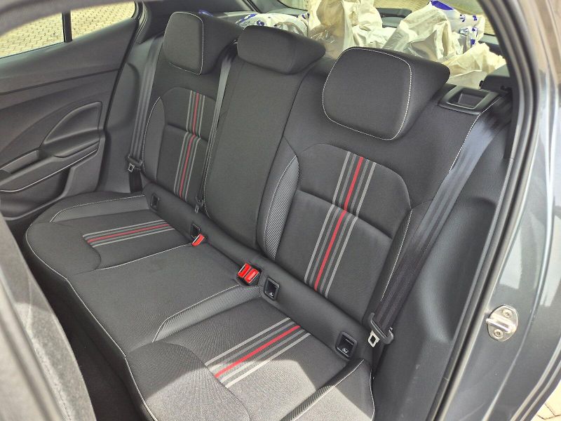 Škoda Fabia (2025) Monte Carlo 1.5TSi 110kW 7°aut - fotka 14 z 31