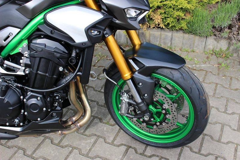 Kawasaki Z 900 (2026) SE NOVINKA 2026 SKLADEM 4 ROKY - fotka 3 z 10