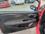 Fiat Punto 1.2i, ALU, klima - náhled 17