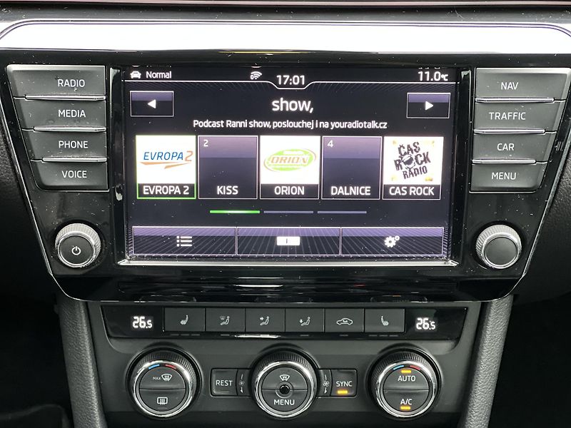 Škoda Superb L&K 2.0TDi 110kw KOUPENO V ČR - fotka 23 z 48