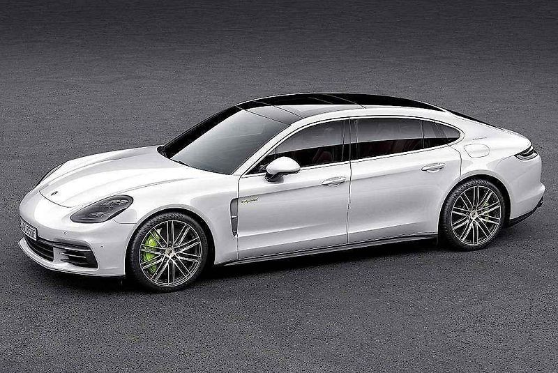 Porsche Panamera Executive.