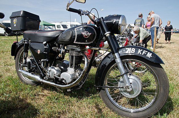 Civilní Matchless G3L z roku 1959., zdroj: Wikimedia Commons, SG2012, CC BY 2.0