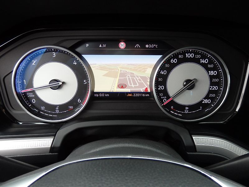 Volkswagen Touareg 3.0 TDI 170 kW ZÁVĚS, ODPOČET - fotka 21 z 23
