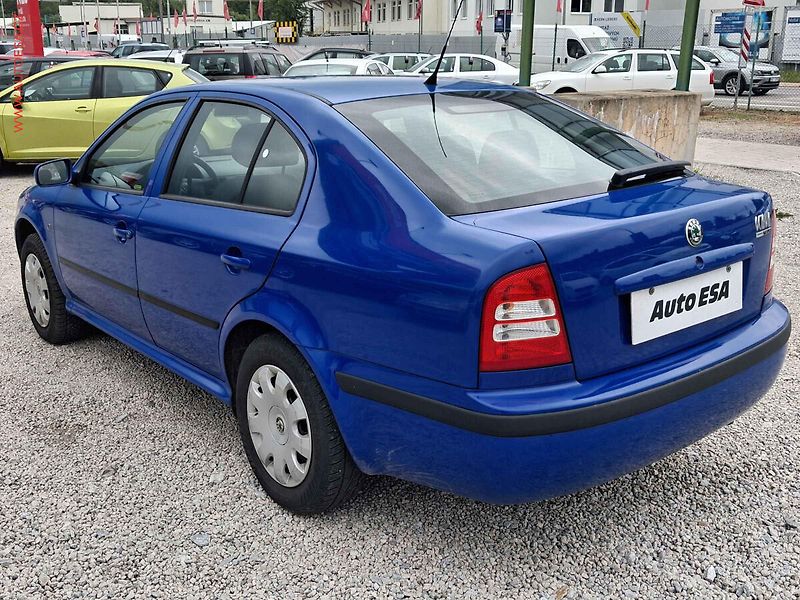 Škoda Octavia (2008) 1.6 i, ČR, Tour - fotka 6 z 14