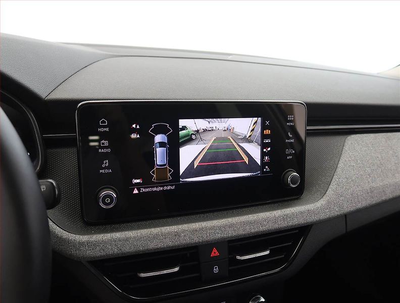 Škoda Kamiq (2025) Selection 1.0 TSI - fotka 15 z 25
