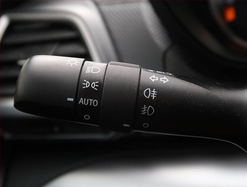 Subaru Forester (2024) 2.0 e-Boxer MHEV, MHEV,4X4 - fotka 17 z 24