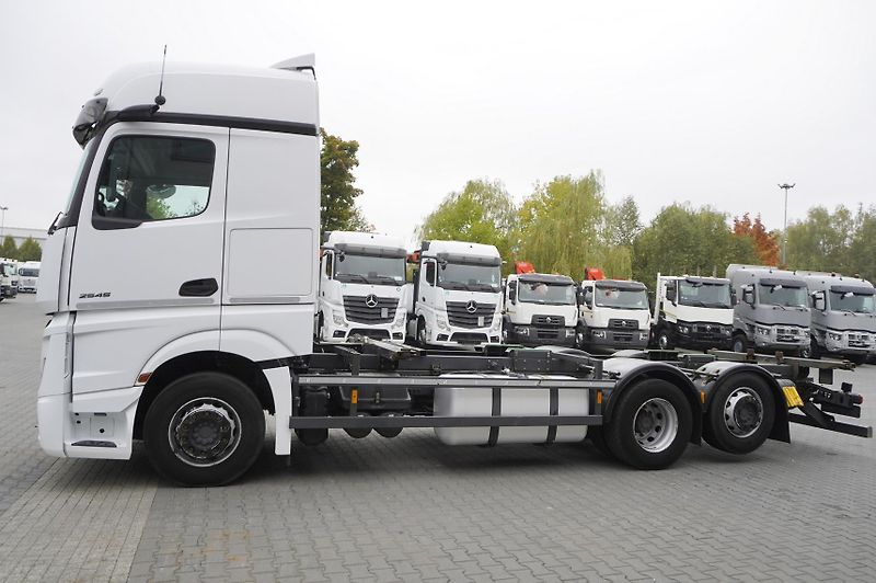Mercedes-Benz Actros (2023) L 2545 MP5 / 2023 / BDF / 2 un - fotka 2 z 21