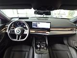 BMW Řada 5 520 xDrive - náhled 21