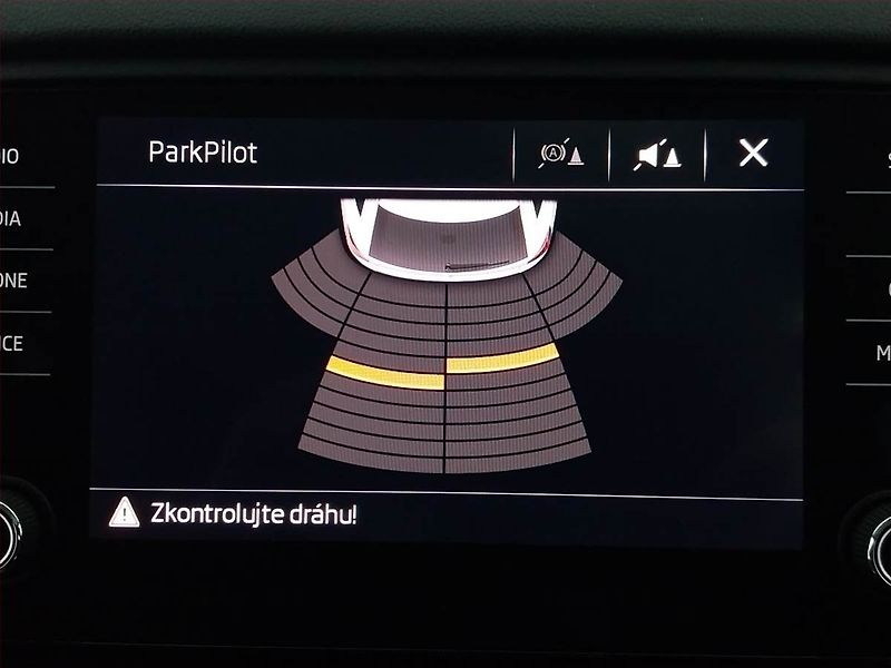 Škoda Octavia (2020) Ambition Plus 1.5 TSI, Automat - fotka 18 z 18