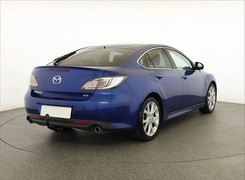 Mazda 6 (2009) 2.5, Xenony, Tempomat - fotka 5 z 14