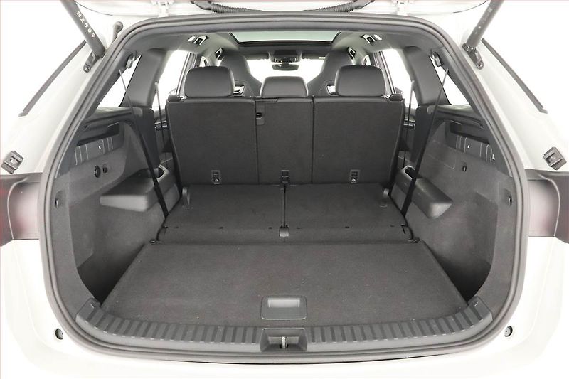 Škoda Kodiaq (2025) 2.0 TDI, SPORTLINE, KEYLESS - fotka 19 z 20