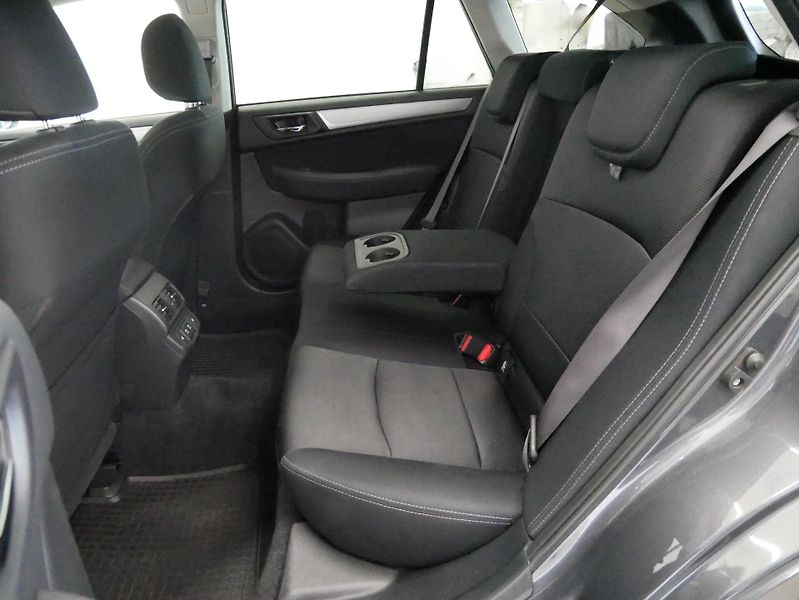 Subaru Outback - fotka 26 z 28