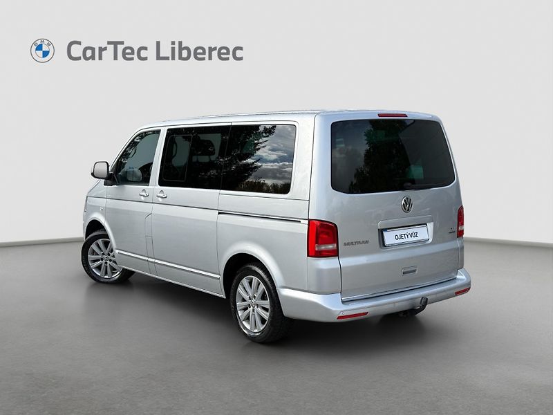 Volkswagen Multivan - fotka 4 z 23