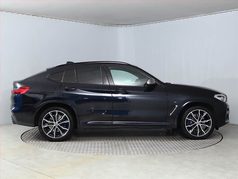 BMW X4 (2018) M40d - fotka 6 z 18