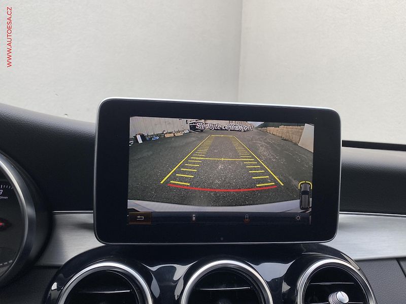 Mercedes-Benz Třídy C (2016) 2.2CDi, AT, park. kamera - fotka 20 z 22