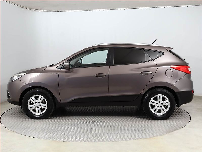 Hyundai ix35 (2014) 2.0 CRDi, 4X4, Serv.kniha - fotka 3 z 16