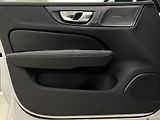 Volvo V60 B4 DARK PLUS AUT - náhled 7