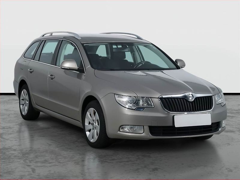 Škoda Superb (2011) 2.0 TDI, Serv.kniha, Xenony - fotografie inzerátu