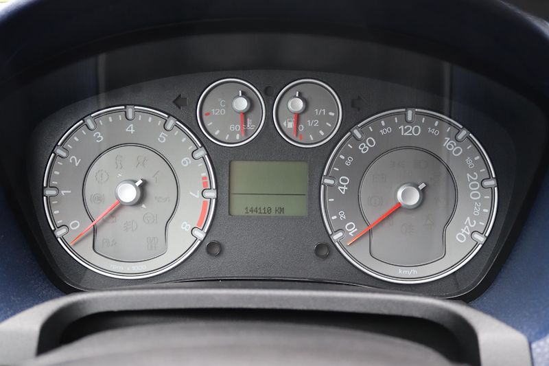 Ford Fiesta ST 2.0i 110kW - fotka 27 z 49