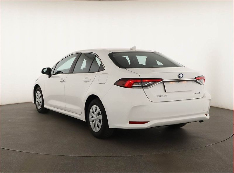 Toyota Corolla (2023) Active 1.8 Hybrid, Automat, ČR - fotka 4 z 18