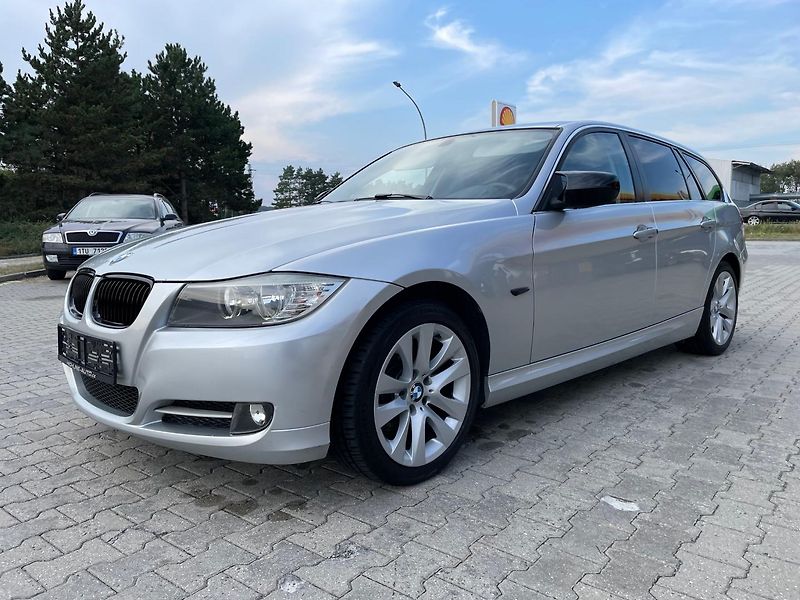 BMW Řada 3 (2012) 318 d - fotka 2 z 17