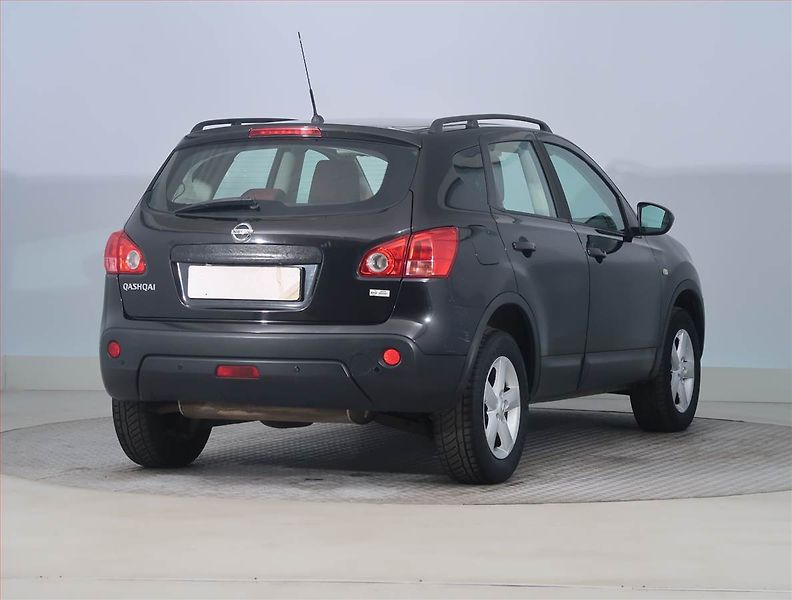 Nissan Qashqai (2008) 1.6, ČR,1.maj, Tempomat - fotka 5 z 17