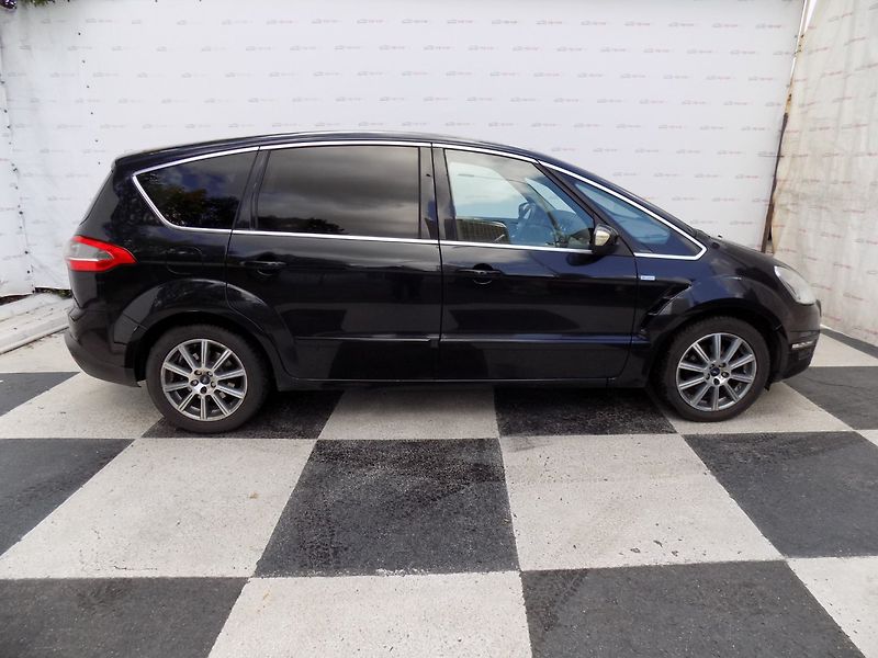 Ford S-MAX (2010) 2.0i/ČR/Klimatizace/LED/ - fotka 6 z 35